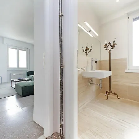 Lejlighed Ostiense By Halldis Rom